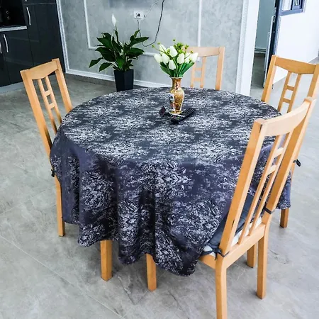 Apartament Amaradia *
